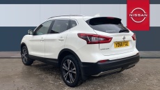 Nissan Qashqai 1.2 DiG-T N-Connecta 5dr Petrol Hatchback